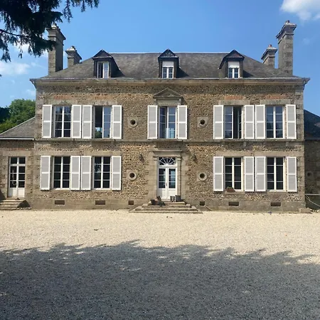 בית אירוח Chateau De La Robiniere Minimun 2 Nuitees *
