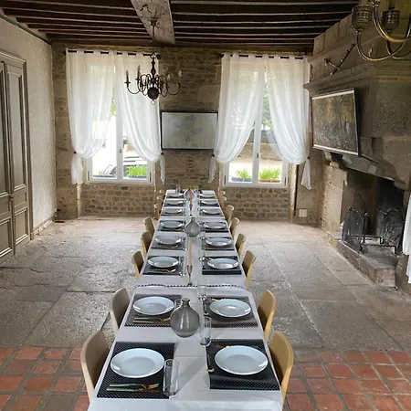 Chateau De La Robiniere Minimun 2 Nuitees בית אירוח *